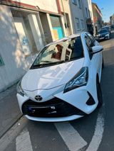Toyota Yaris (TÜV NEU!!! BIS 03/27) - Toyota Yaris in Frankfurt (Main)