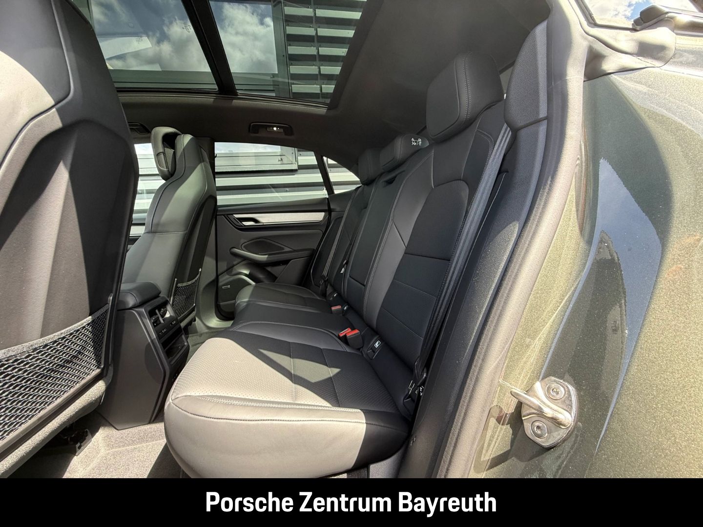 Porsche Macan - Bild 24