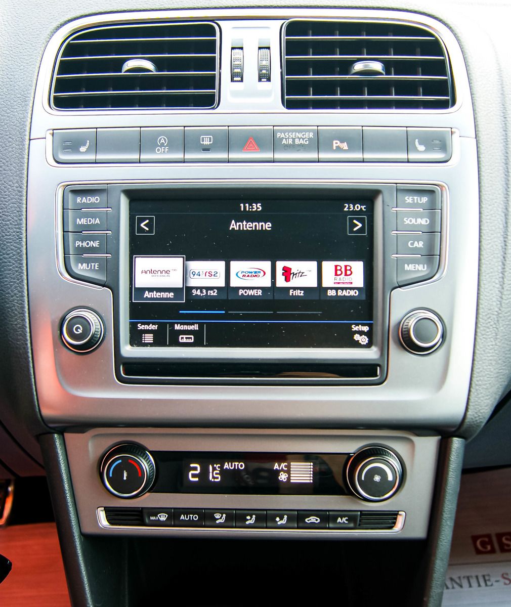 Fahrzeugabbildung Volkswagen Polo V 14TDI Allstar KLIMAAUTOMATIK TEMPOMAT PDC