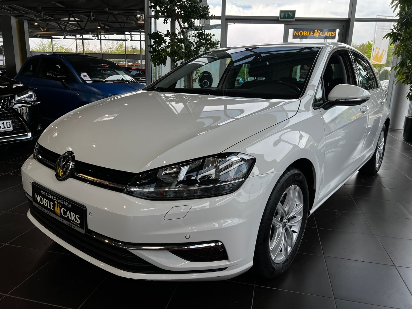 Fahrzeugabbildung Volkswagen Golf VII Lim. Comfortline BMT ACC  NAVI ALU
