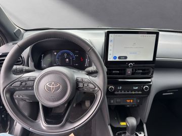 Toyota Yaris Cross - 12