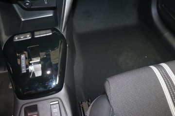 Fotografie des Opel Corsa 1.2 Direct Injection Turbo Hybrid 48 V GS
