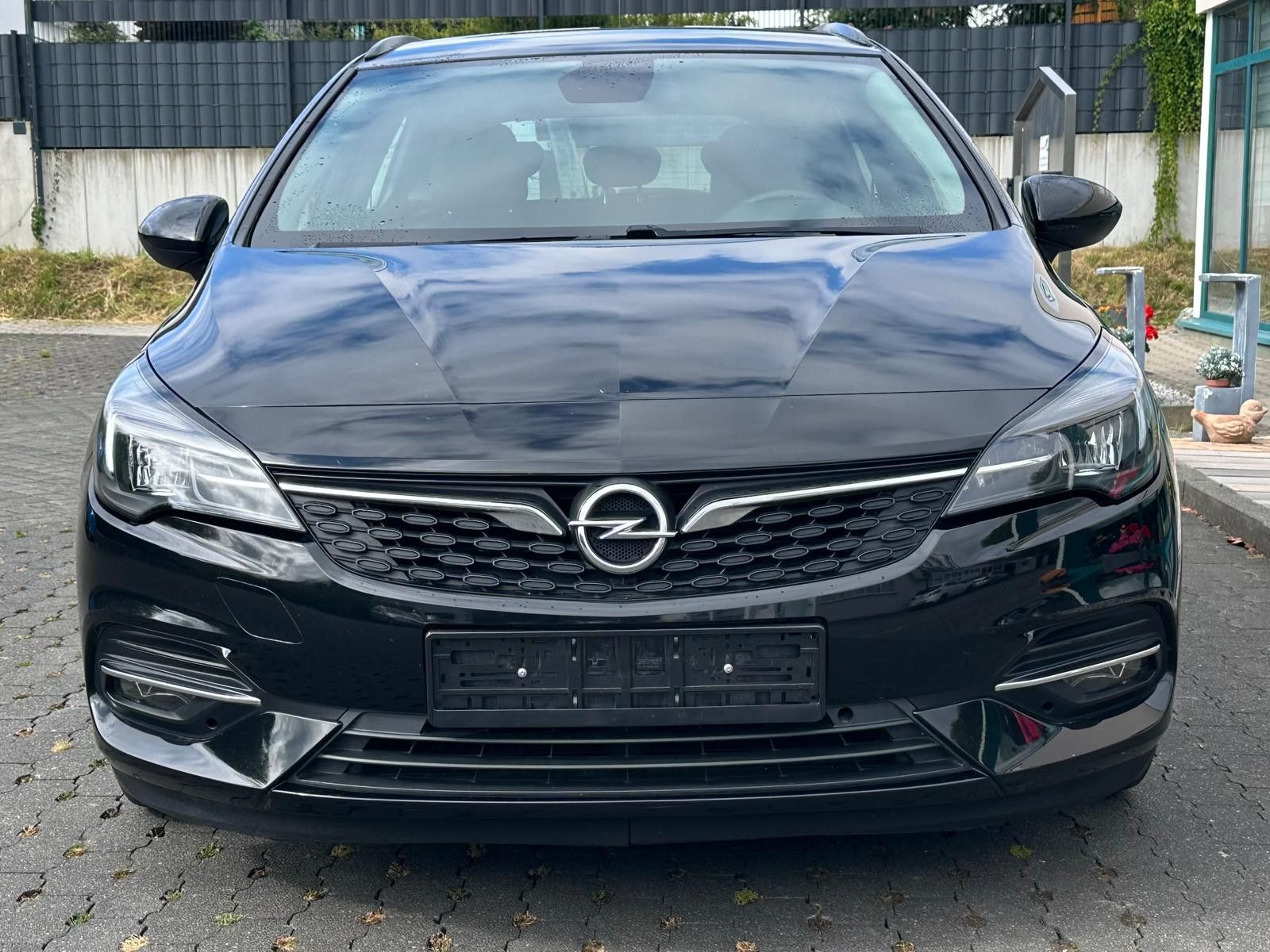 Fahrzeugabbildung Opel Astra Business 1.5 CDTI LED+PDC+NAVI+TEMPO+MFL+