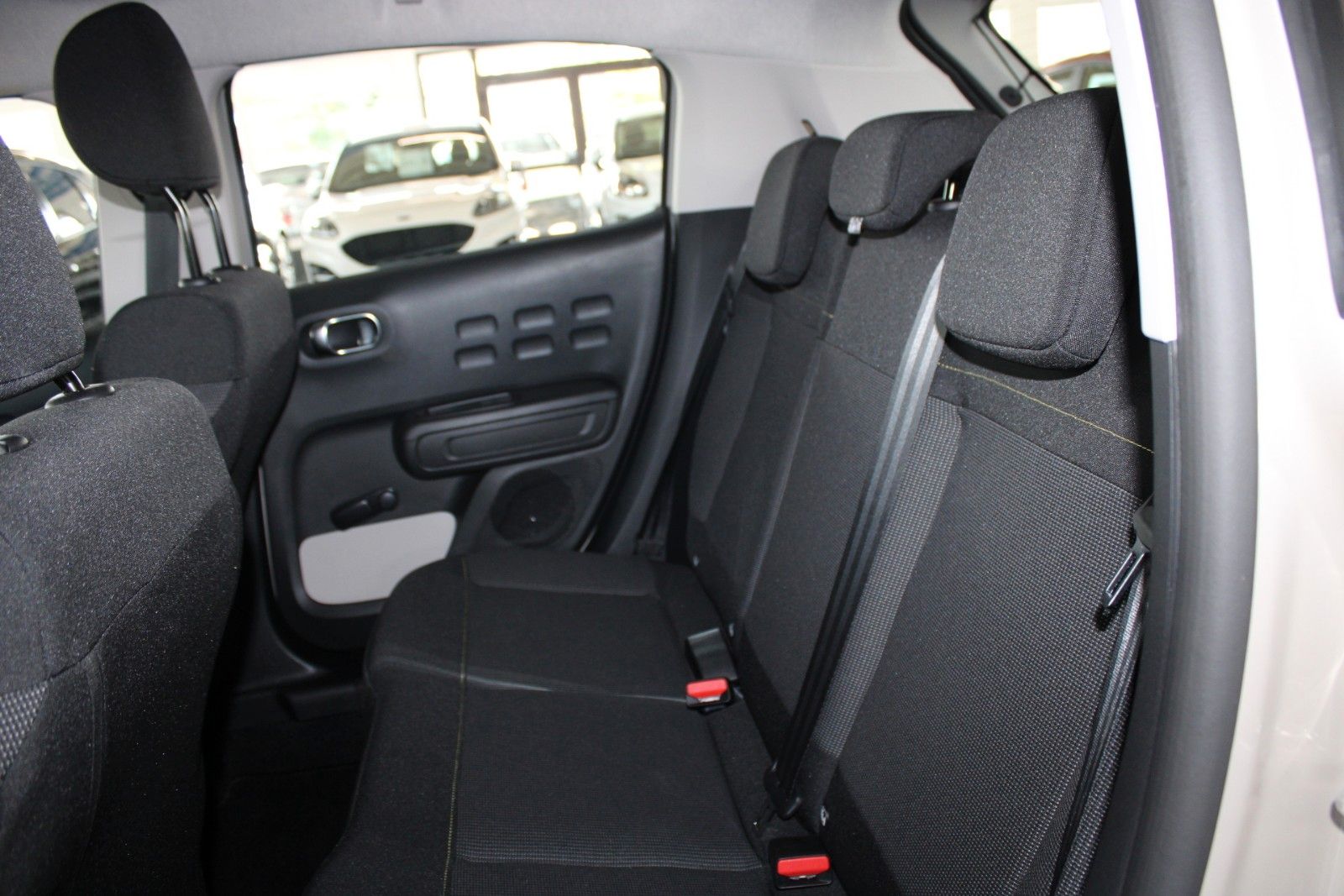 Fahrzeugabbildung Citroën C3 PureTech YOU! 5-trg LED KLIMA PDC DAB Touch