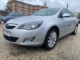 Opel Astra J Sports Tourer 1.7 CDTI INNOVATION 1.Hand - Opel Astra mit Diesel-Antrieb: Kombi, Innovation