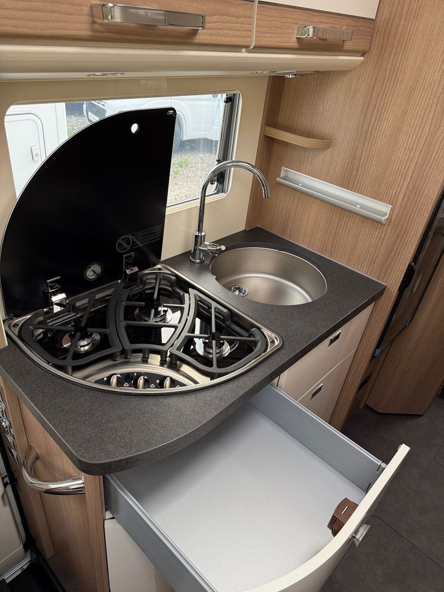 Fahrzeugabbildung Malibu I 430 KB LE comfort Klimaautomatik, Radio DAB