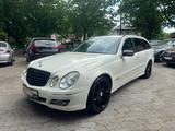 Mercedes-Benz E 320 T CDI.Automatik+Leder+Xenon+Navi+Shzg+Alu - Mercedes-Benz E 320 aus 2008: Cdi