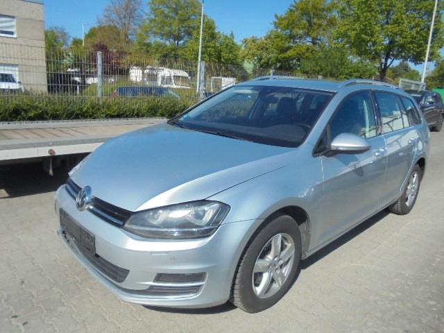 Volkswagen Golf VII Variant Highline BMT