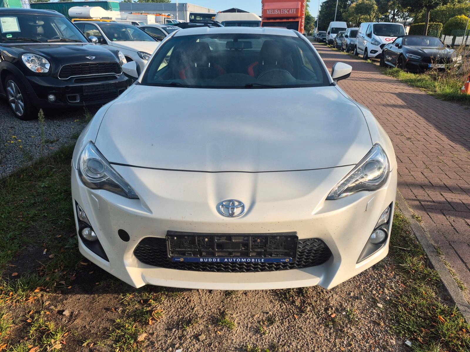 Toyota GT86 2.0 | 200 ch | BVM | Xénon | Différentiel autobloquant | Climatisation automatique | Régulateur
