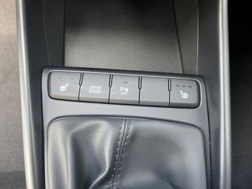 Fahrzeugabbildung Hyundai i20 1.0 T-GDI  Edition30 Klima PDC DAB SOFORT