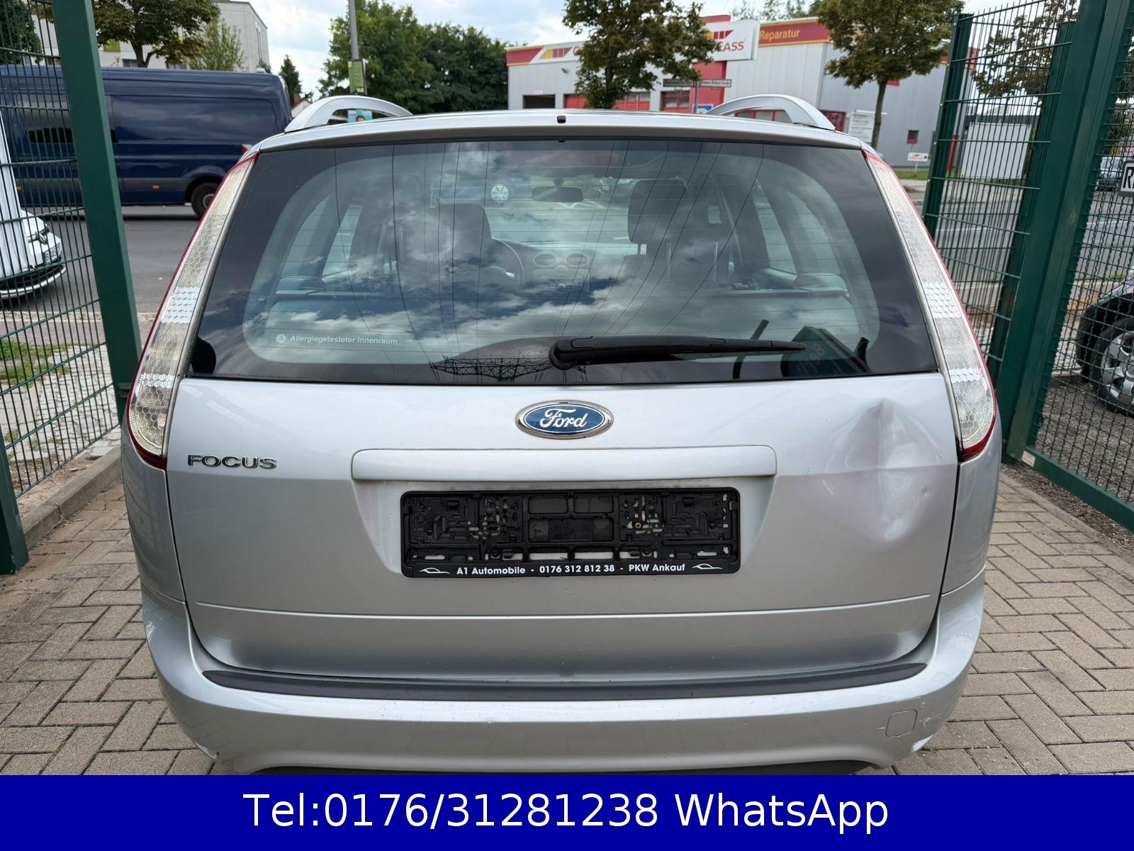 Ford Focus 2009 — photo 8