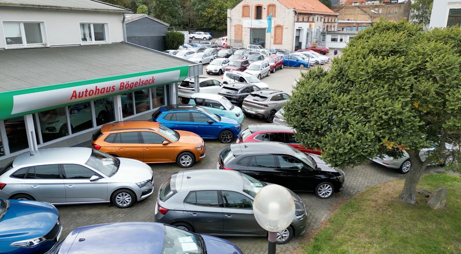 showroom-image-main