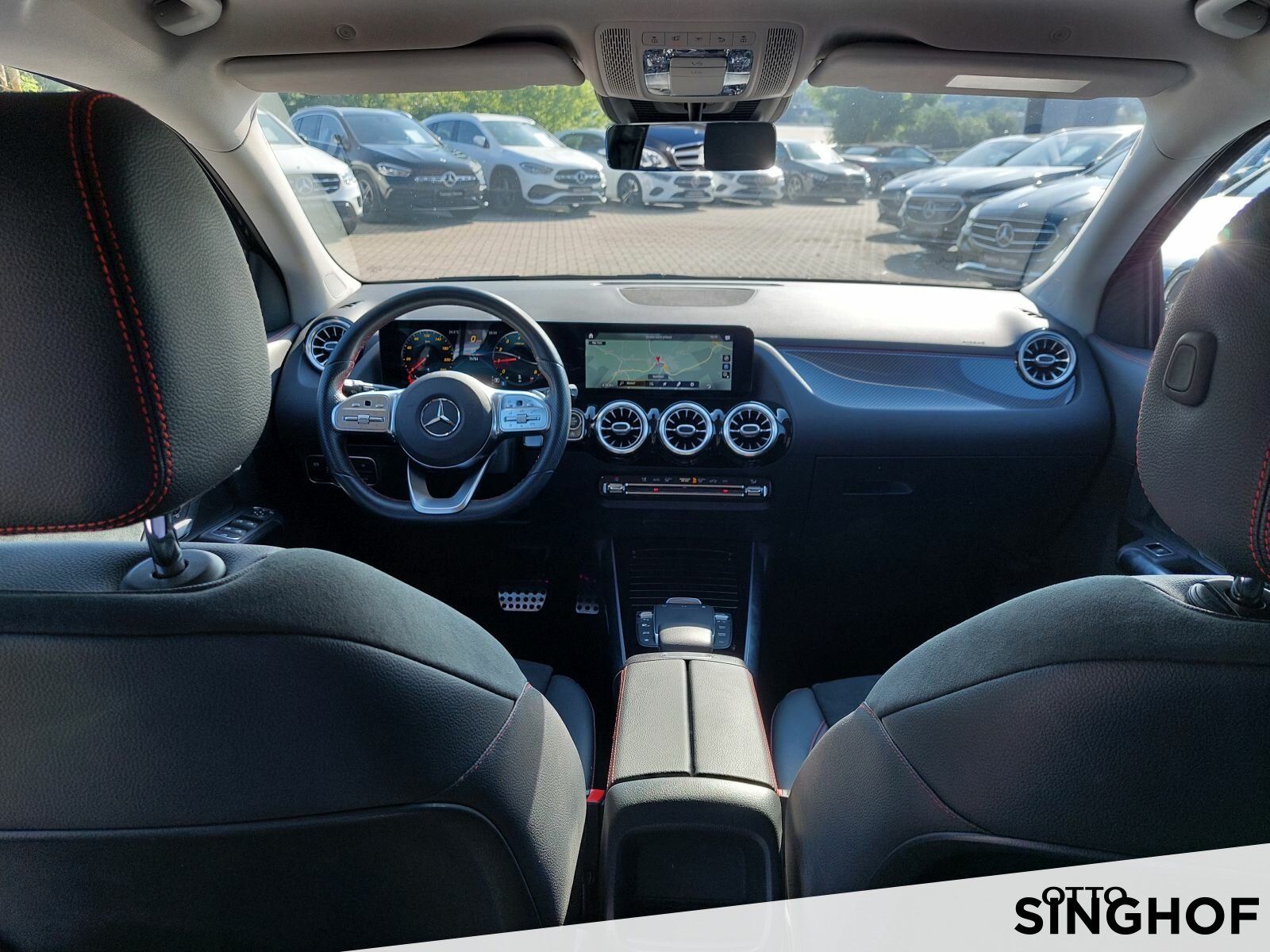 Fahrzeugabbildung Mercedes-Benz GLA 200 AMG +AHK+Rü Kam+LED+TOTW+elekt.Hecktüre