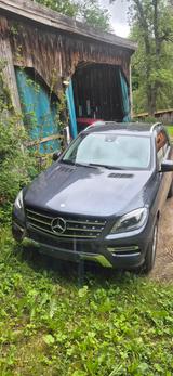 Mercedes-Benz ML 350 BlueTEC 4MATIC - - Mercedes-Benz ML 350 in Essen