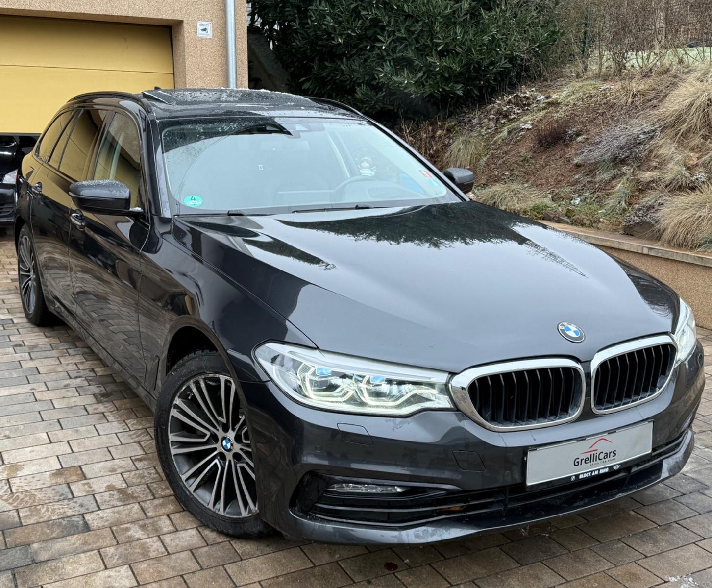 BMW 520d xDrive Sport Line°LEDER°ASSIST°LED°ROLLO