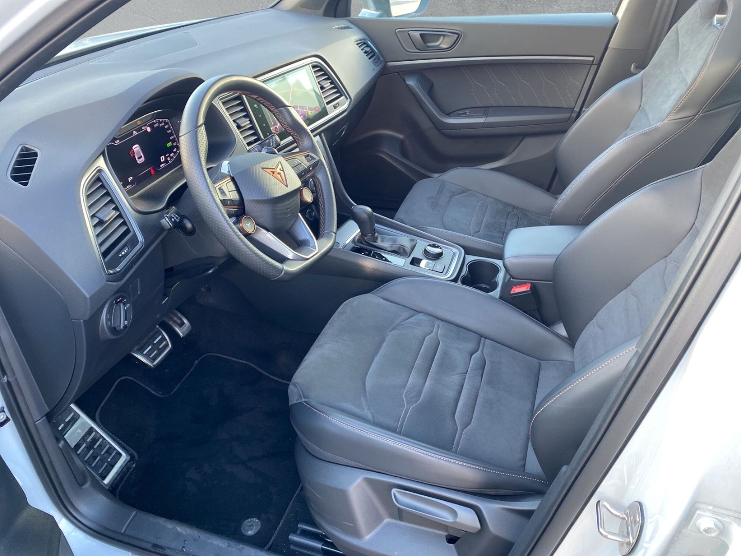 Fahrzeugabbildung CUPRA Ateca Basis 4Drive 2.0 TSI *Elektisches Schiebed