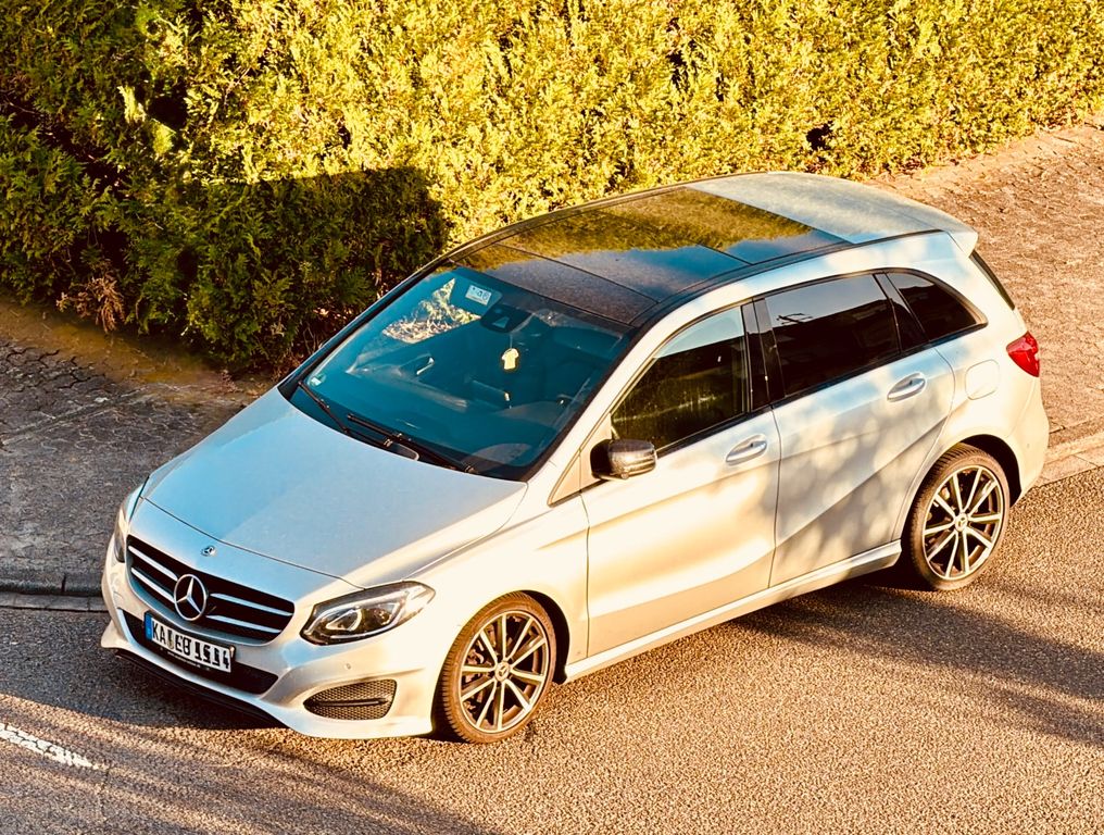 Image of Mercedes-Benz B 200