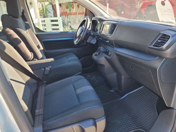 Peugeot Traveller - 9
