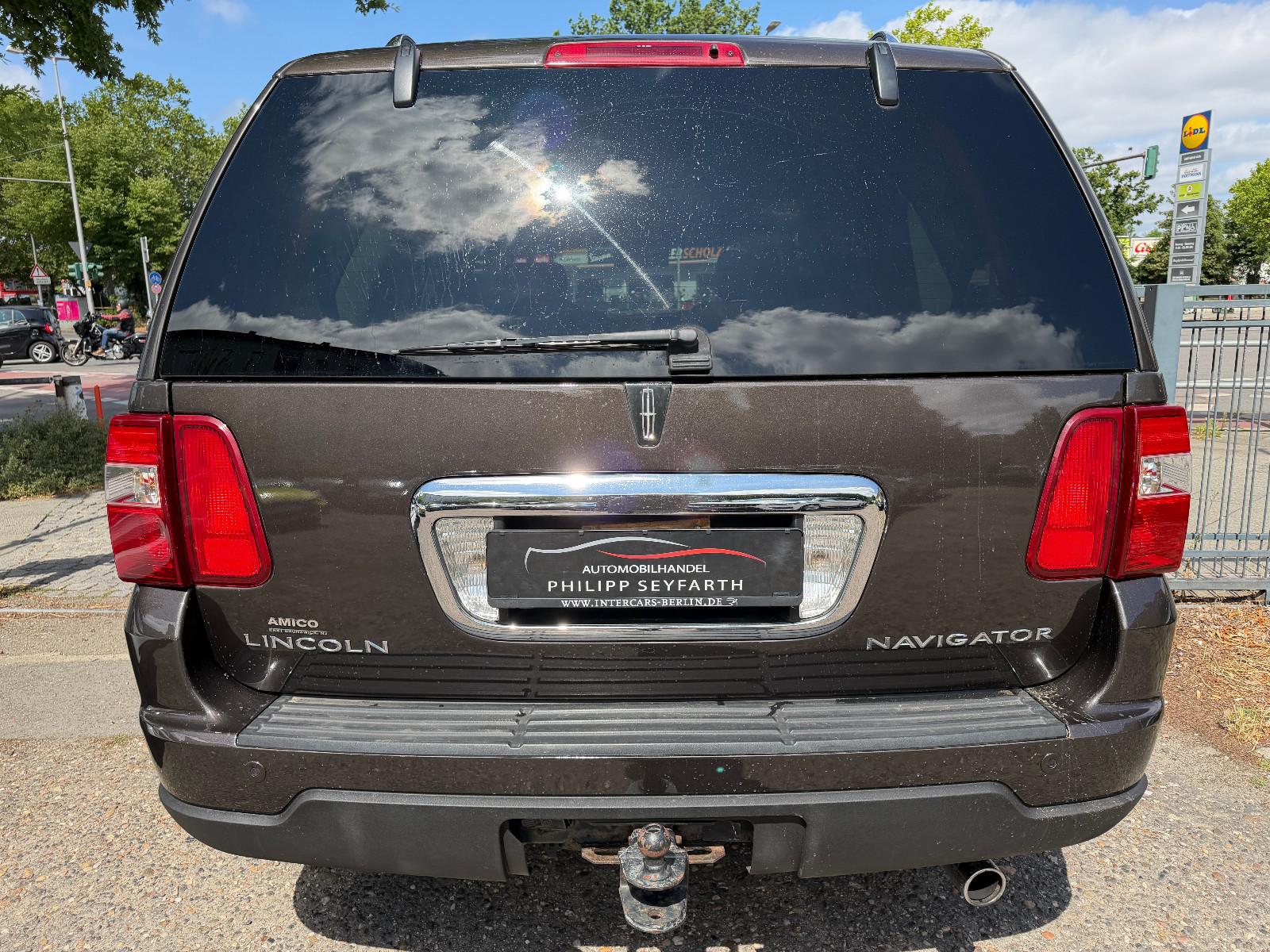 Lincoln NAVIGATOR 5,4L V8 4x4*AUT.*LEDER*EGSD*7-SITZE*