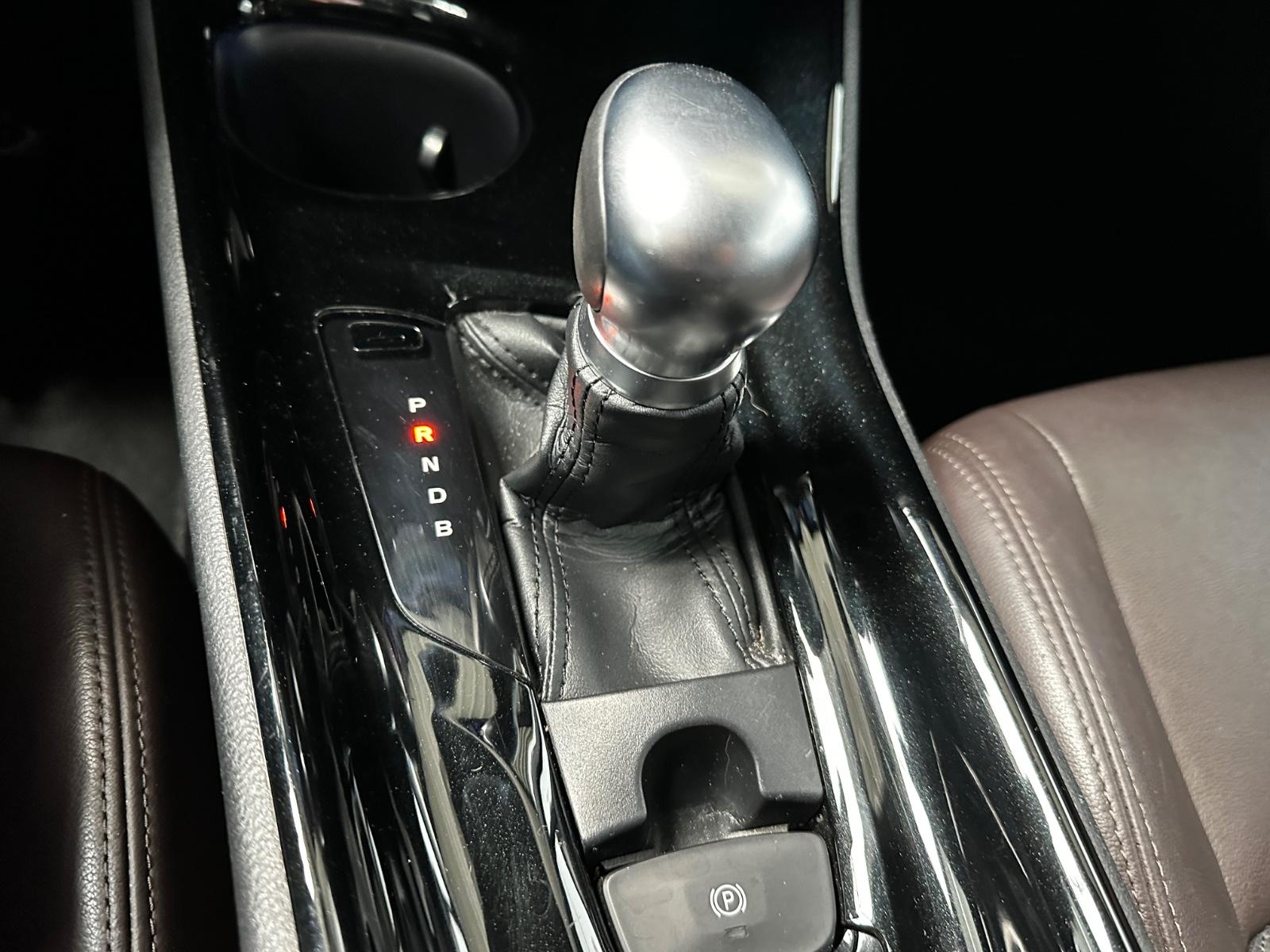 Toyota C-HR Hybrid Lounge,AHK,LED,KAMERA,SCHECKHEFT,