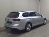 Volkswagen Passat Var. 2.0 TDI Business Navi LED DC - Volkswagen Passat: Automatik
