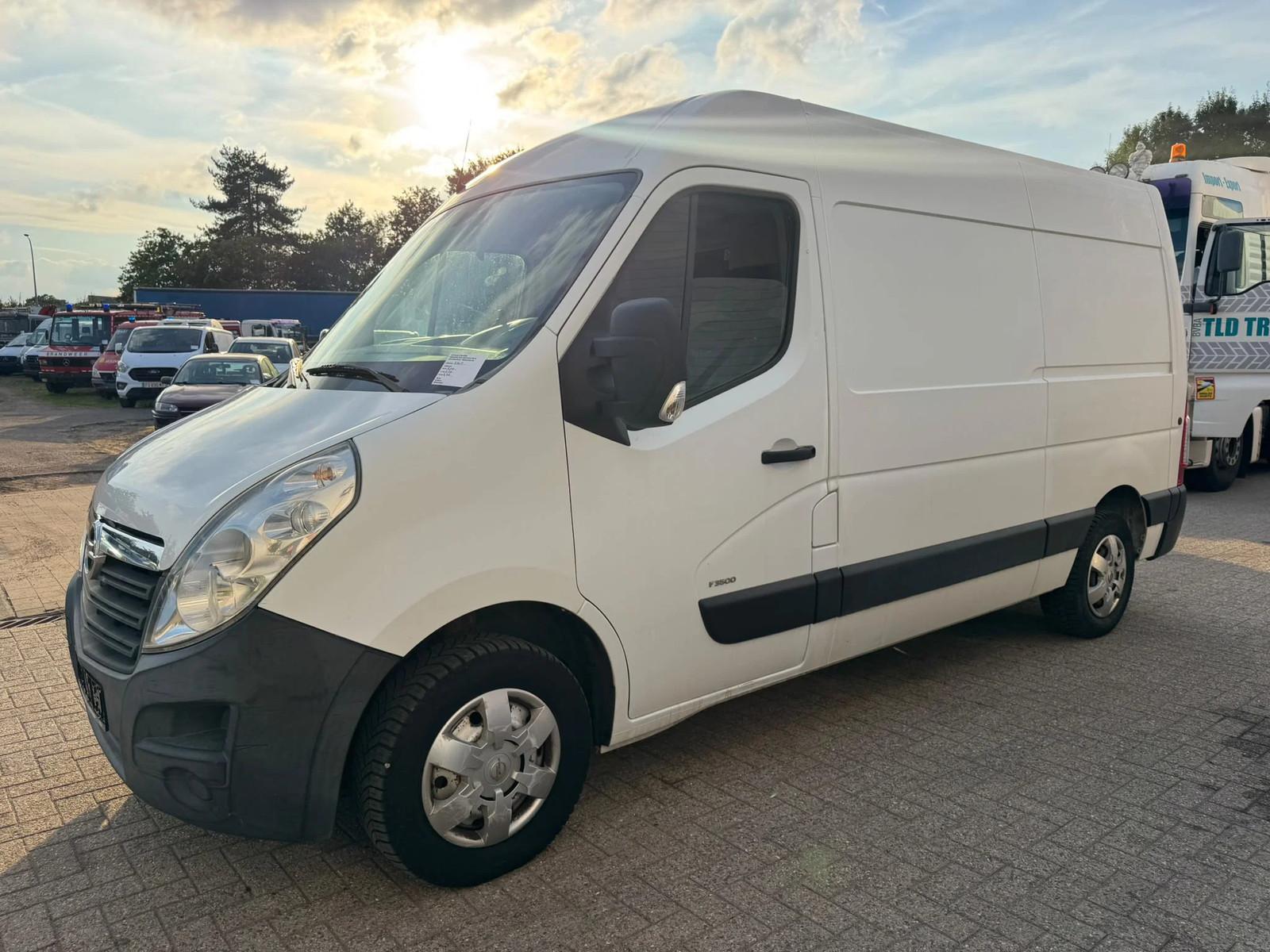 Opel Movano **BELGIAN ORIGINE-AC**
