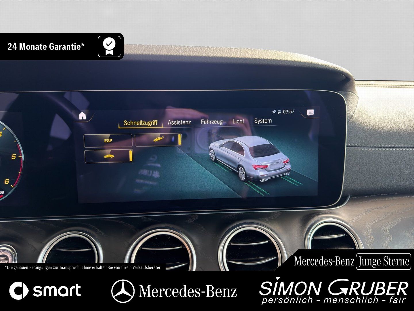 Fahrzeugabbildung Mercedes-Benz E 220 d 4M AMG Line IntExt Widescreen LED Kamera