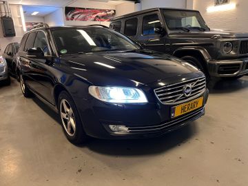 Volvo V70 - 1