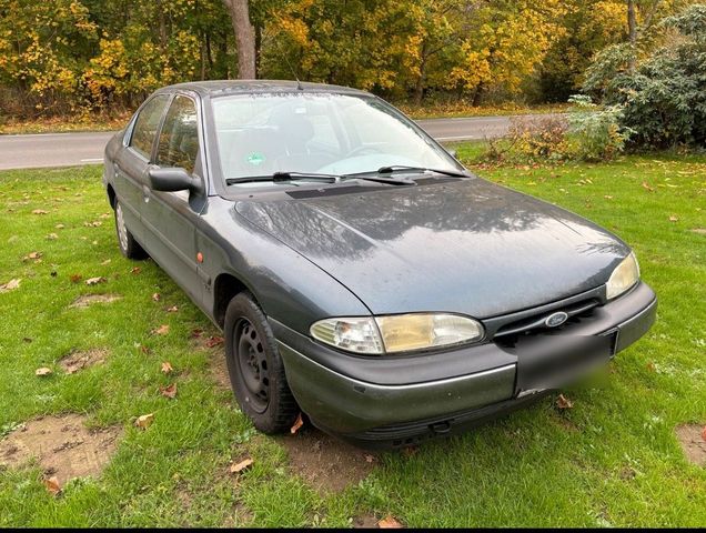 Ford Mondeo 93 1.6 Benziner