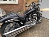 Suzuki VZR (M1800R) - SUZUKI M1800R