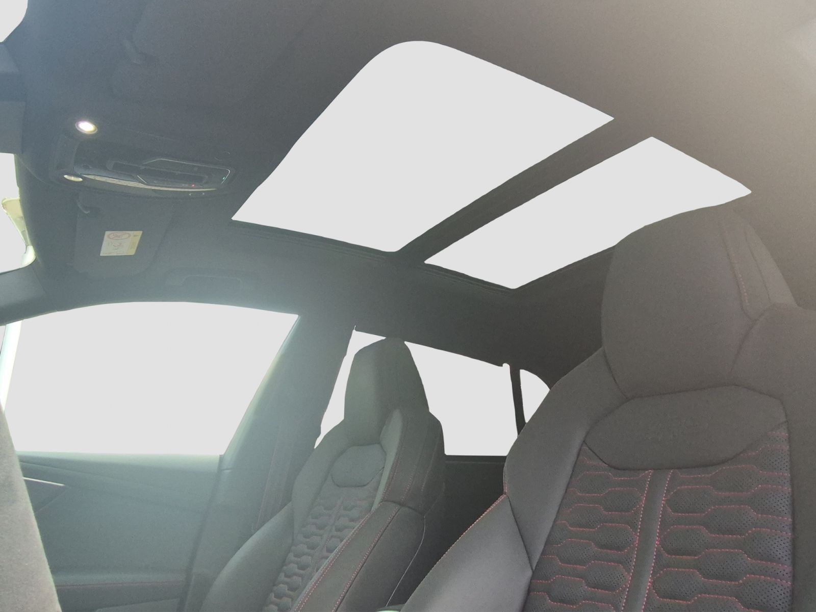 Audi RSQ8 - Bild 24