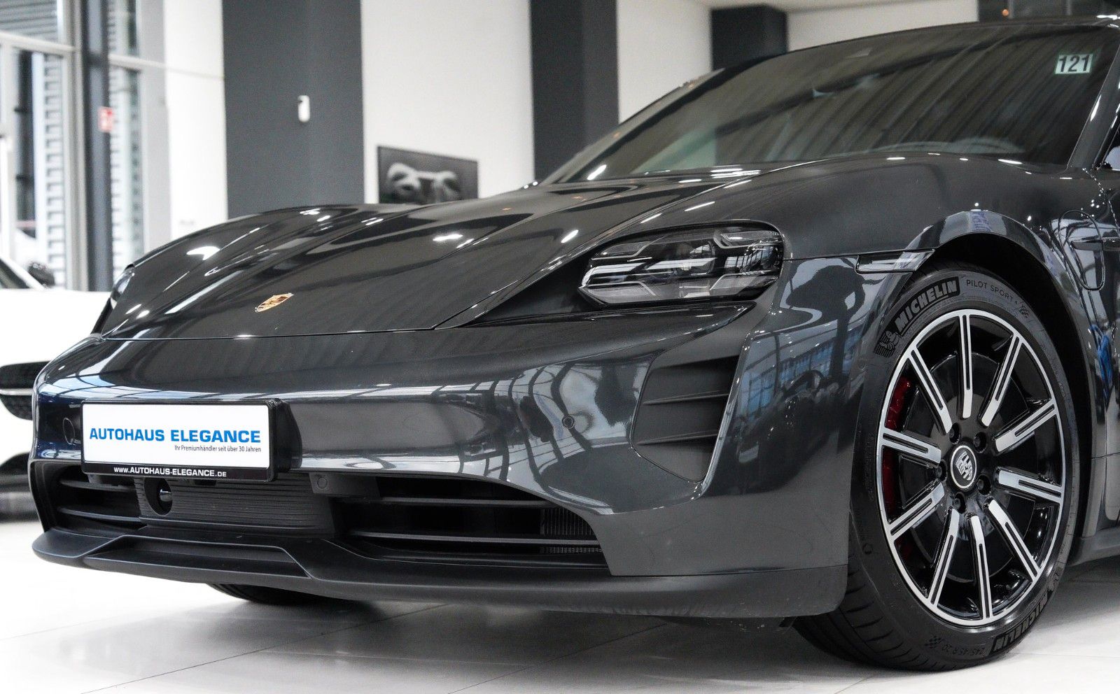 Porsche Taycan 4S SPORT-DESIGN PANO MATRIX 20 LM 1-HAND foto 9
