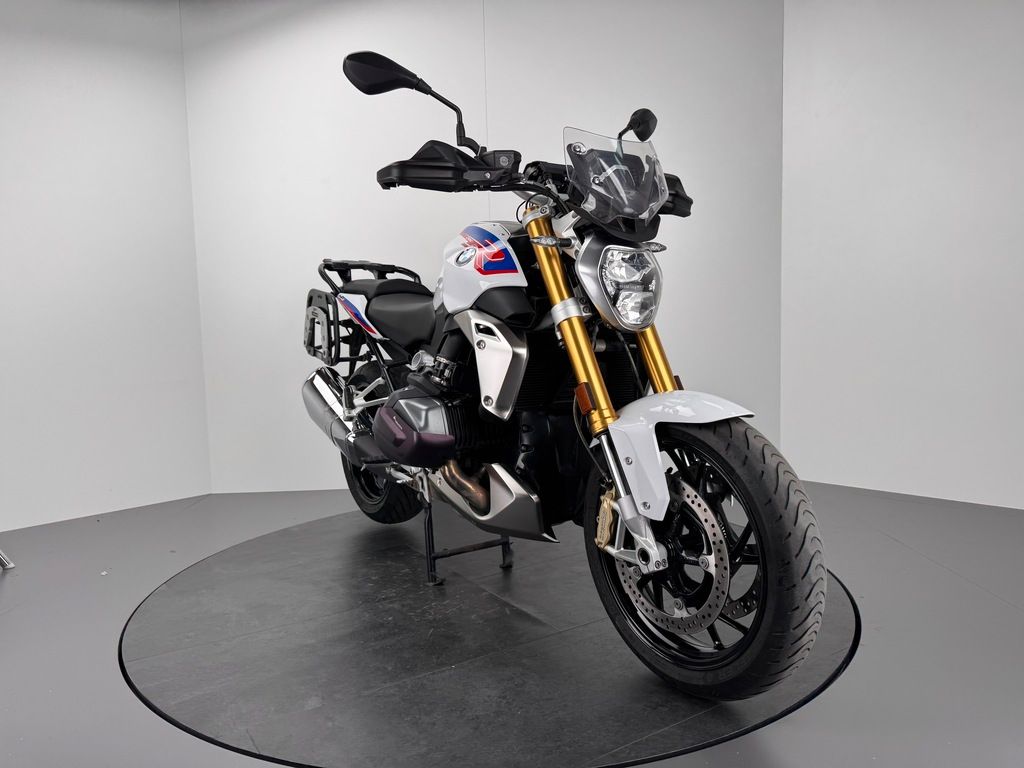 Fahrzeugabbildung BMW R 1250 R *SCHECKHEFTGEPFL. *1. HAND *TOP-ZUSTAND