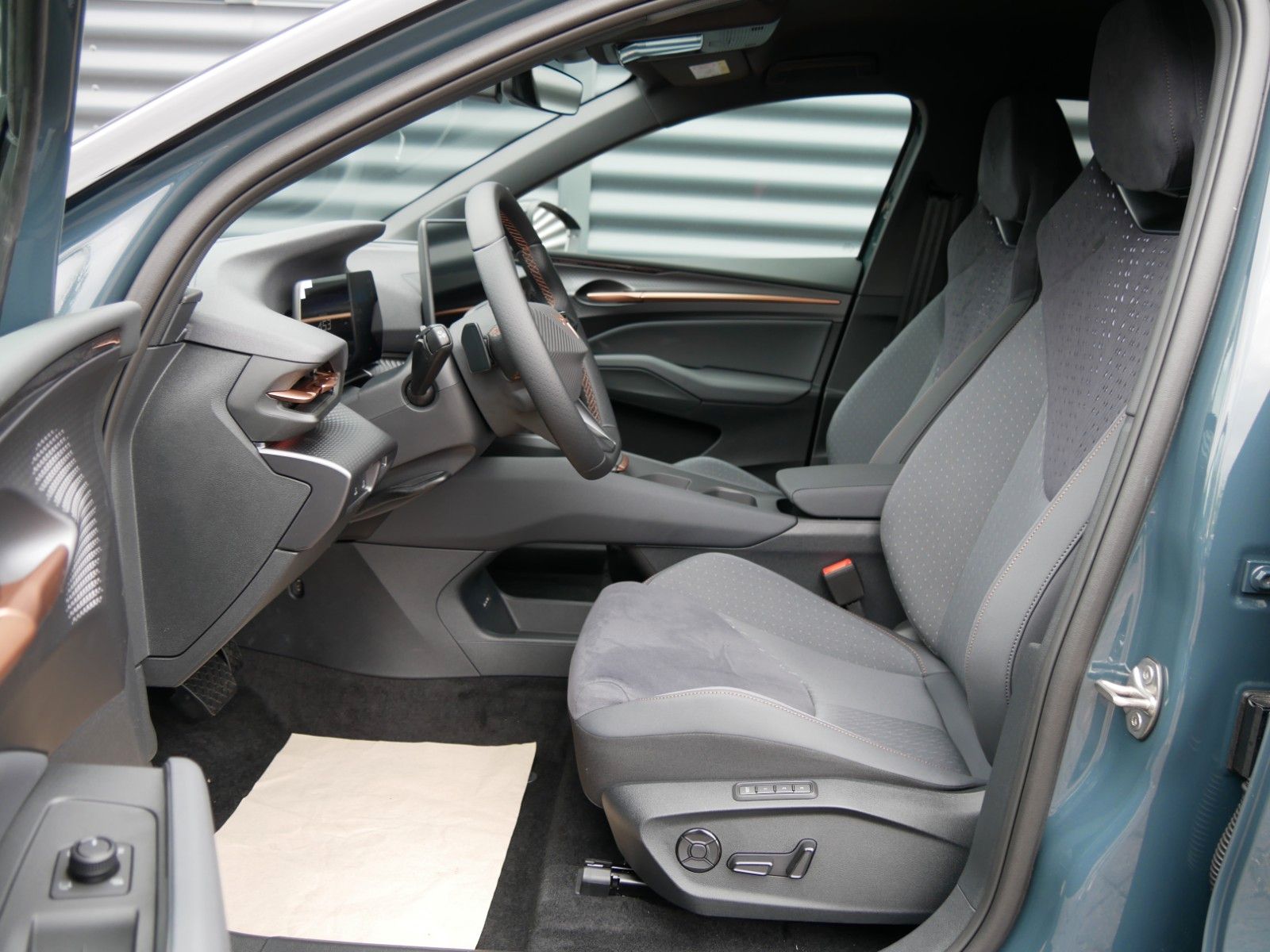 Cupra Raval - Bild 13