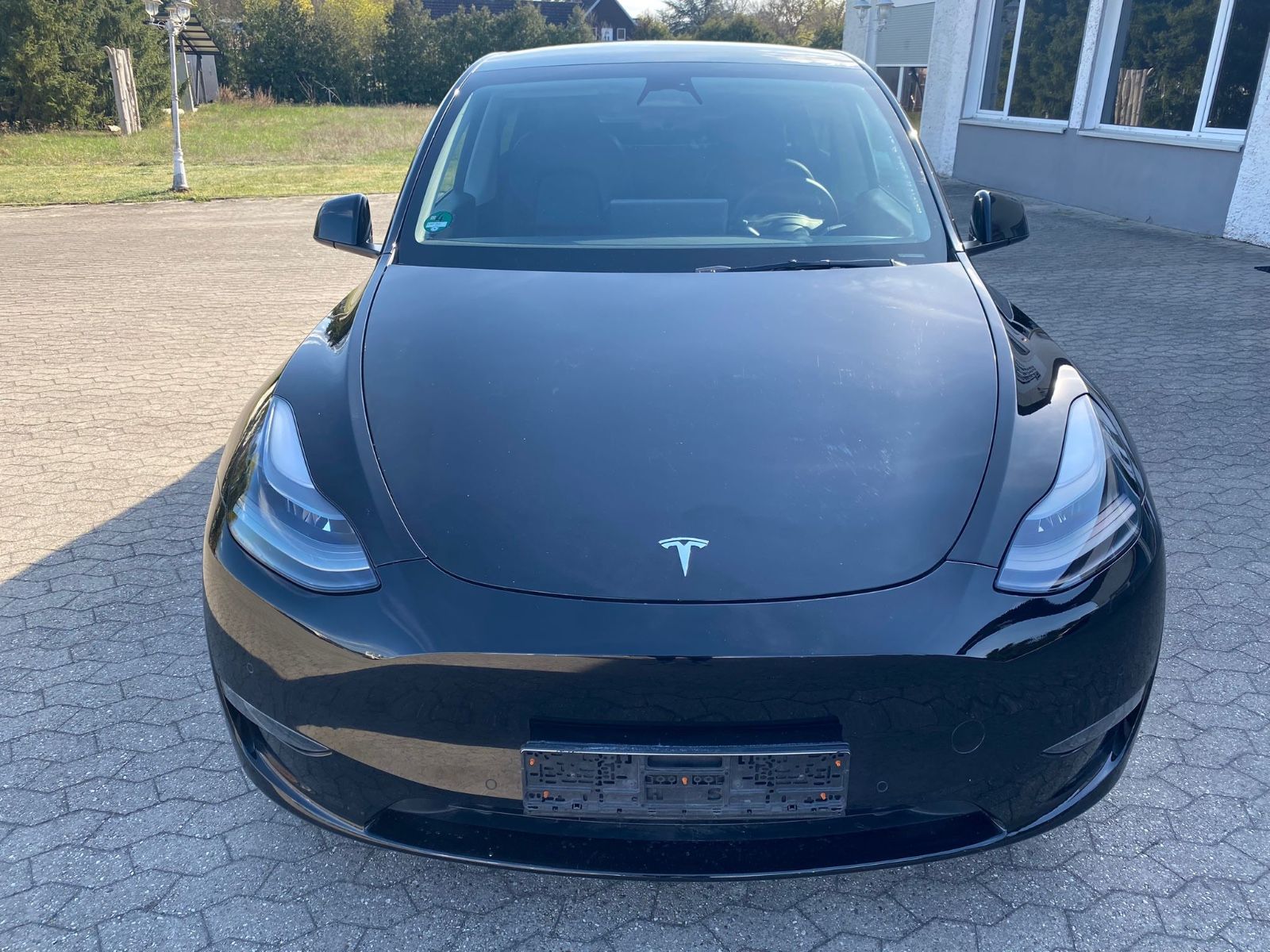 Tesla Model Y Performance Dual Motor AWD foto 2
