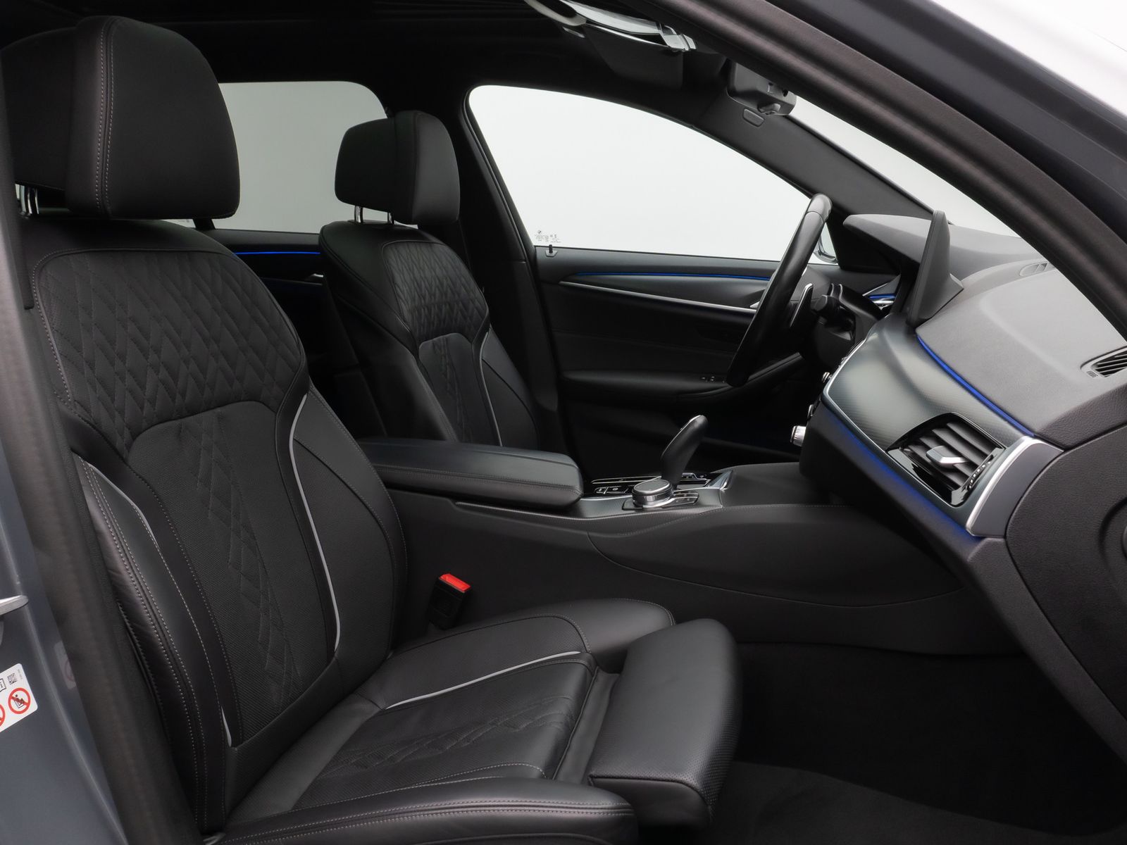 Fahrzeugabbildung BMW 540d xD M SportPro Panoram Kamera Laser HUD HiFi