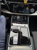 Audi SQ8 TDI quattro tiptronic -