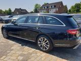 Mercedes-Benz E 400 4MATIC T EXCLUSIVE m. Standheizung - Mercedes-Benz E 400 in Dresden