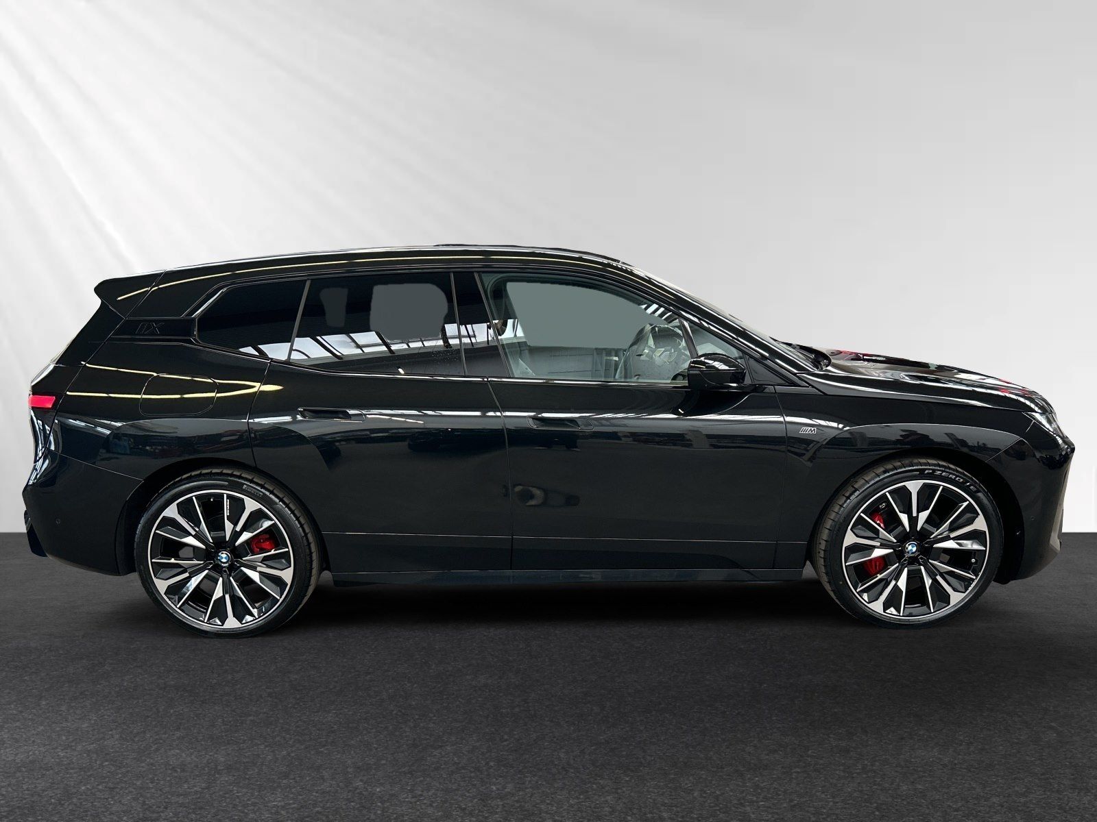 BMW iX - Bild 2