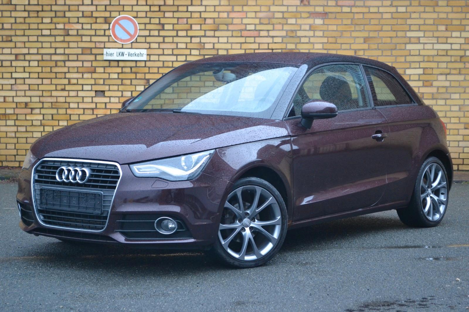 Audi A1 1,6 TDI Ambition Tempomat Navi LED AHK PDC