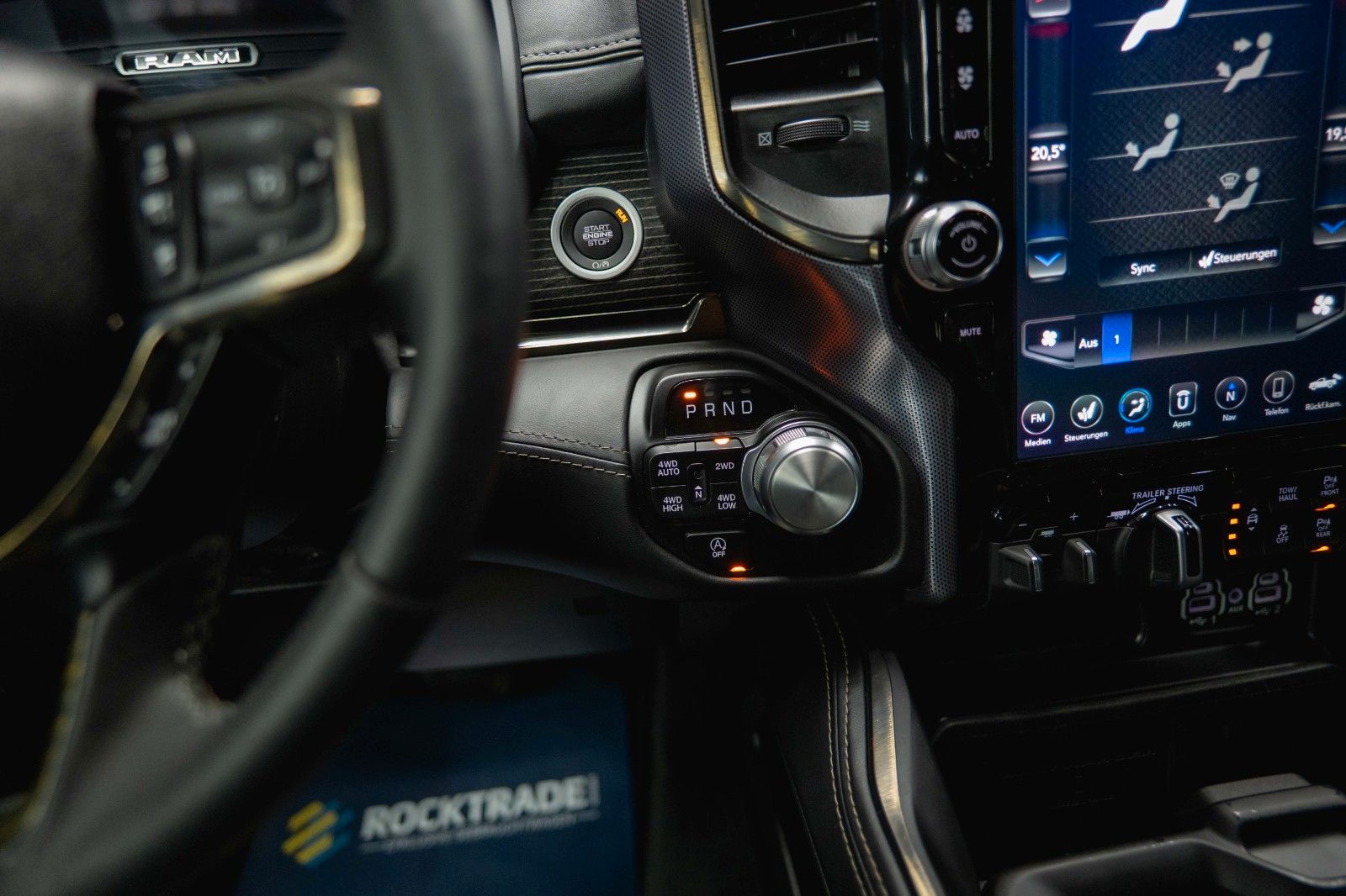 Fahrzeugabbildung Dodge RAM 5.7 V8 HEMI 4x4 LIMITED Offroad 100% Options