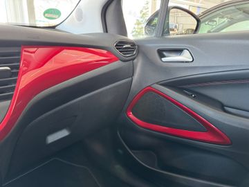 Bild 23 Opel Crossland (X) Crossland GS 81kW MT6 Kamera LED