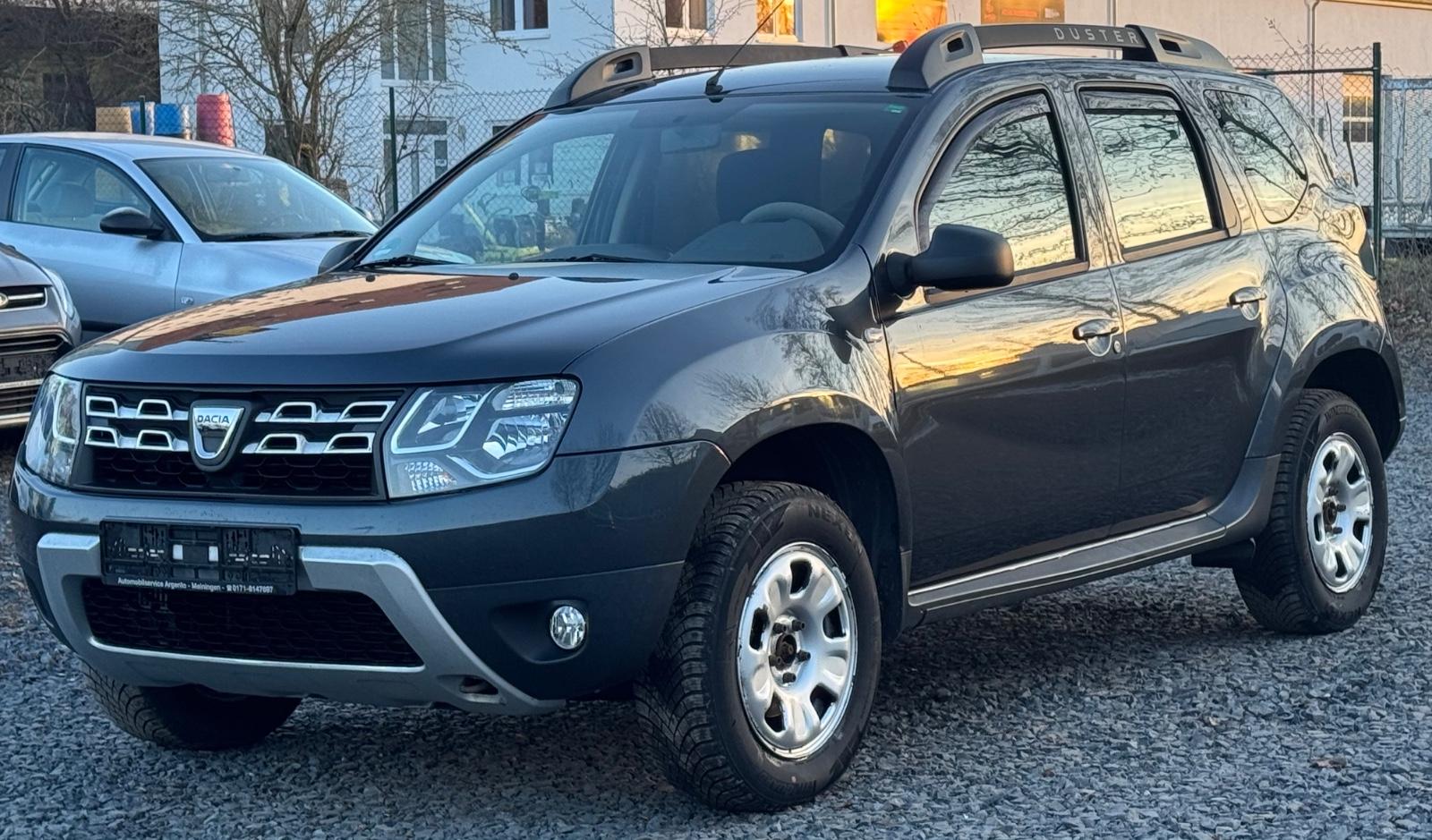 Dacia Duster I Laureate 4x4 AHK TÜV NEU Garantie