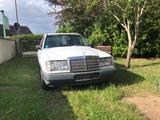 Mercedes-Benz E 230 - Mercedes-Benz E 230: Kombi