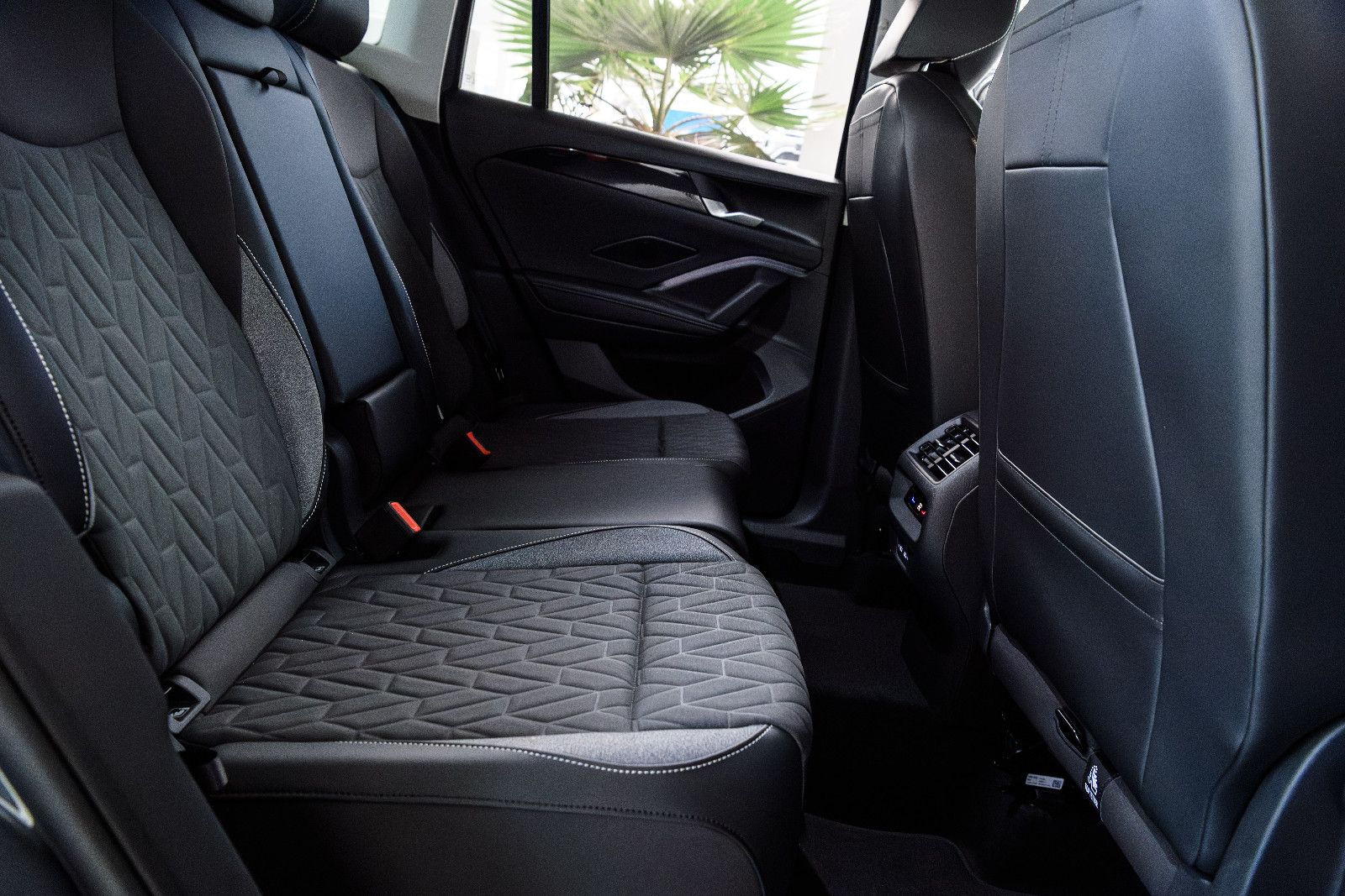 Volkswagen Tiguan - Bild 19