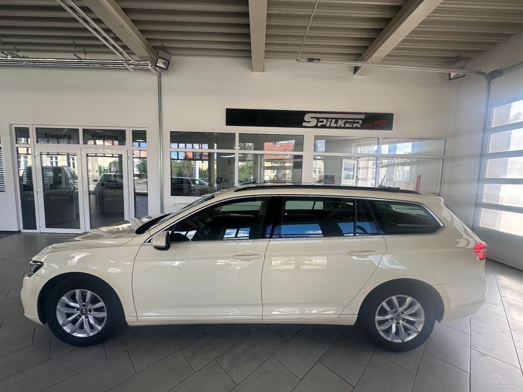 Image of Volkswagen Passat Variant