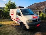 Volkswagen VW T5 Kühltransporter Bus Kühlwagen - VW T5 Multivan in Saarbrücken