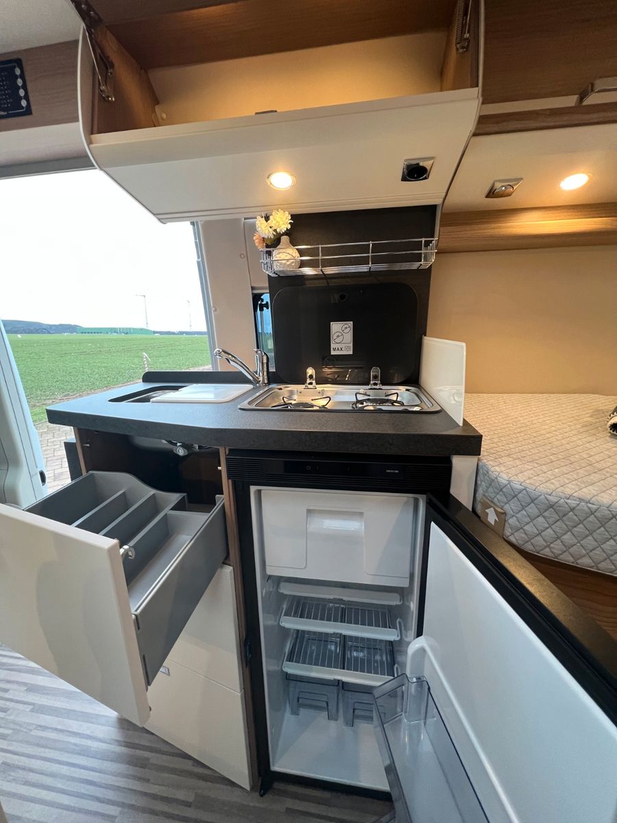 Fahrzeugabbildung Malibu Malibu Van compact 600 LE