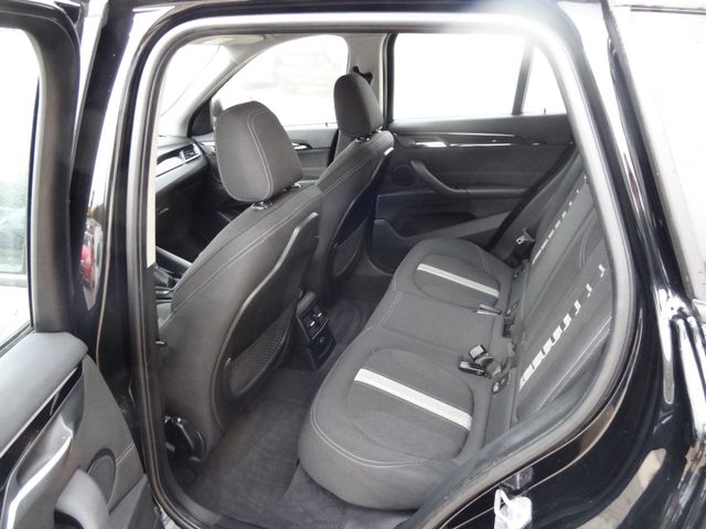 Fahrzeugabbildung BMW X1 xDrive 18d Sport Line/1.Hd/AHK/Navi/Kamera