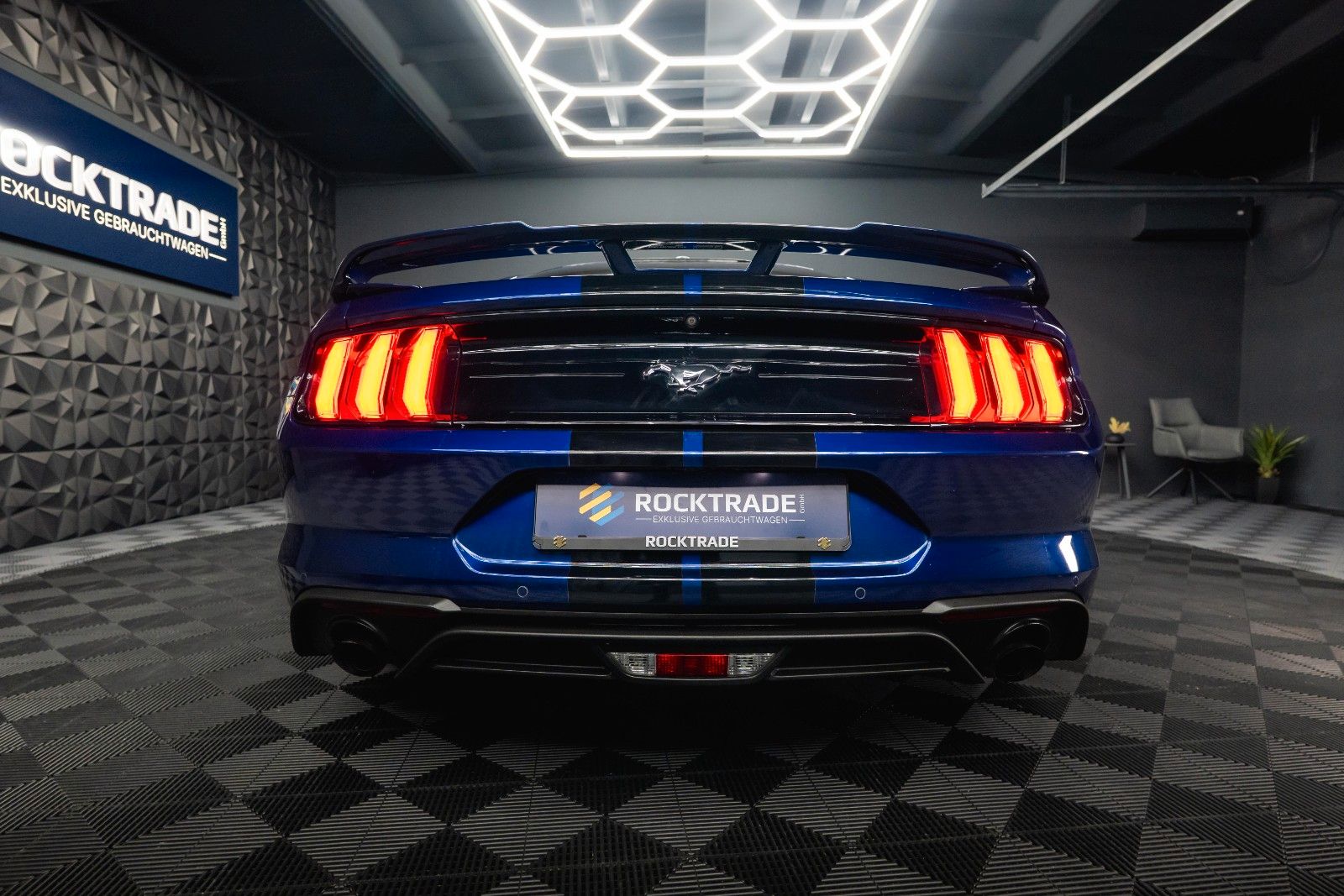 Fahrzeugabbildung Ford Mustang Shelby GT 500 Coupe Performance PREMIUM
